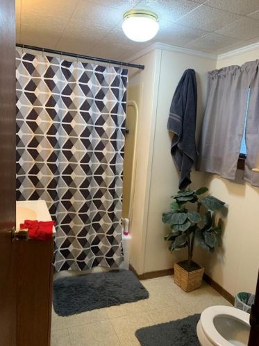 138 High St, Woonsocket RI 02895-4333 exterior