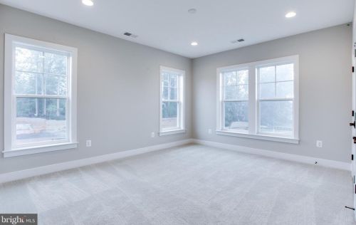 1978 Kirby Rd, Mc Lean VA 22101-5326 exterior