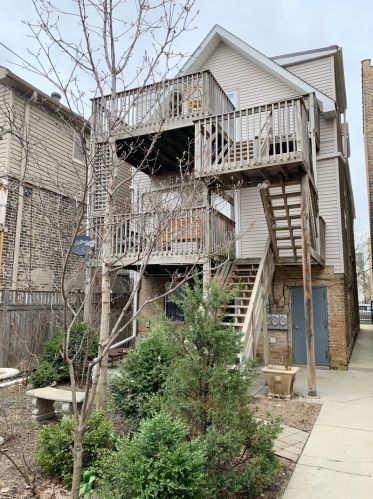 916 Francisco Ave, Chicago IL 60629-3008 exterior