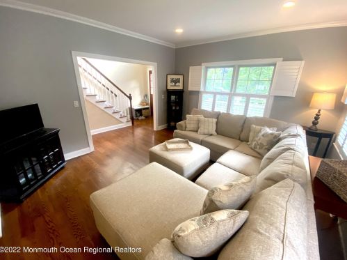 43 Park Ave, Locust NJ  07760-1523 exterior