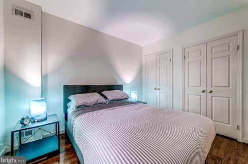 659 Columbus St, Alexandria VA  22314-1848 exterior