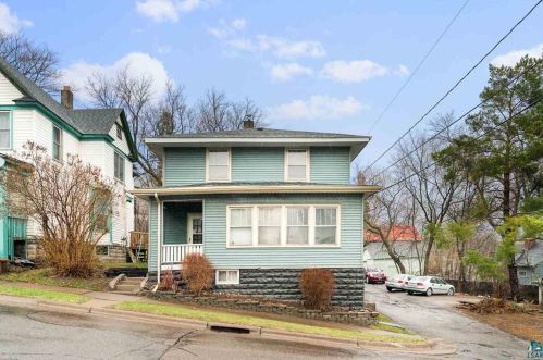 416 21st Ave, Duluth, MN 55806-1629