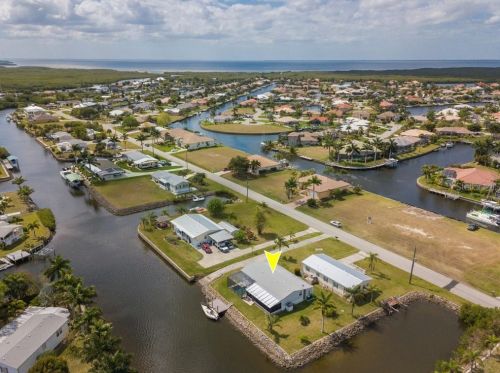 4914 Almar Dr, Punta Gorda FL 33950-8715 exterior