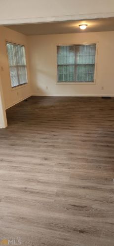 1891 Farris Ave, Atlanta GA 30344-4651 exterior