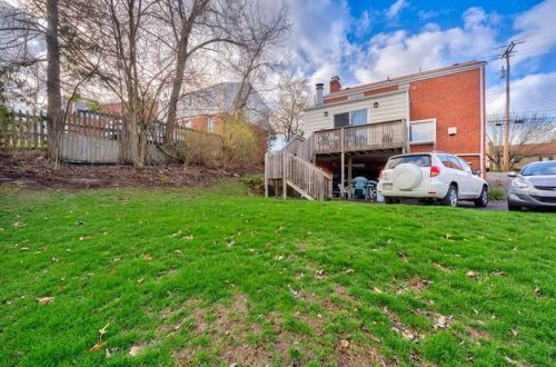 839 Bower Hill Rd, Pittsburgh PA 15243-1508 exterior