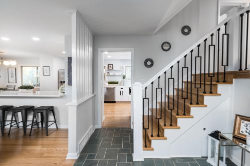 229 Bergen Dr, Milwaukee WI  53217-2308 exterior