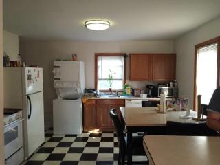 77 King St, Boston MA  02122-2403 exterior