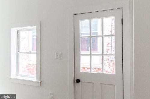 216 James St, Lancaster PA 17603-2910 exterior