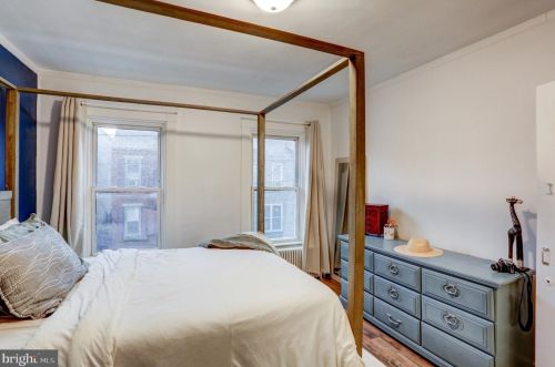 504 Poplar St, Lancaster PA  17603-5235 exterior