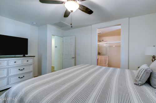 2571 73 Dr, Phoenix AZ 85043-7238 exterior