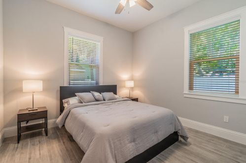 3502 Mcelroy Ave, Tampa FL 33611-3606 exterior