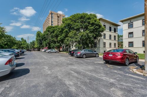 611 Westgate Ave, Saint Louis MO  63130-4736 exterior