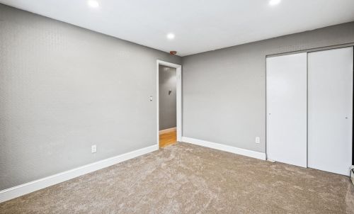 7 Azalea Ln, Peabody MA 01960-4602 exterior