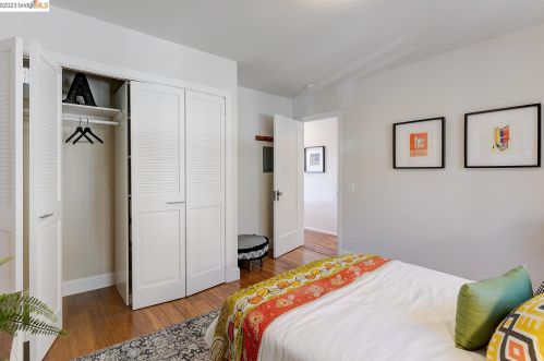 1502 10th St, Berkeley CA 94710-2376 exterior