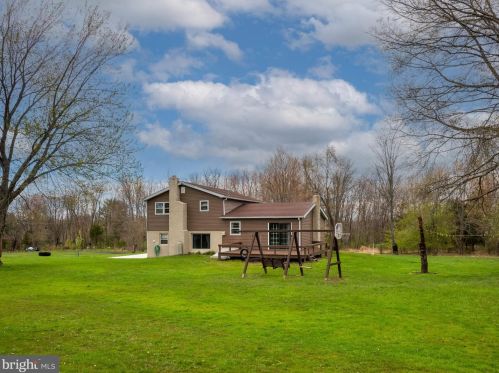 2511 Meetinghouse Rd, Jamison PA 18929-1157 exterior