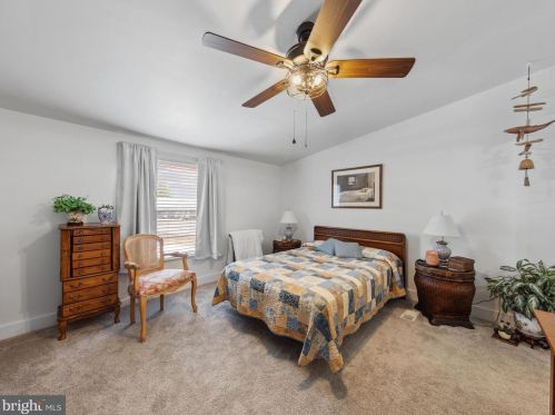 32878 Holly Pne Dr, Lewes DE 19958-4446 exterior