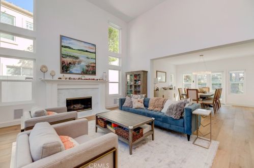 12080 Riviera, Tustin CA  92782-1203 exterior