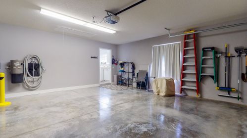 10403 Stratton Dr, Fort Pierce FL 34987-2318 exterior