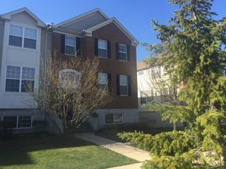 4221 Drexel Ave, Aurora IL  60504-2109 exterior