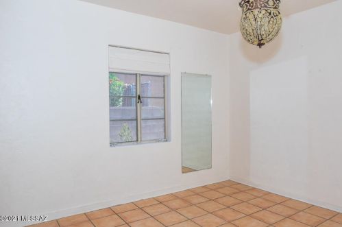 1710 Grant Rd, Tucson AZ 85712-2237 exterior