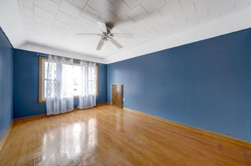 2719 Kildare Ave, Chicago IL 60629-5020 exterior