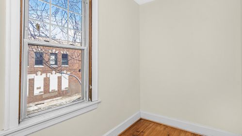 2400 Whipple St, Chicago IL 60655-2127 exterior