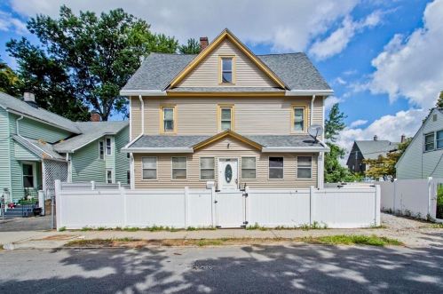 256 Quincy St, Springfield, MA 01109-3668