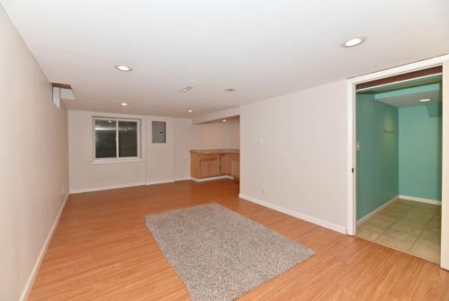 2726 110th St, Milwaukee WI  53227-3015 exterior