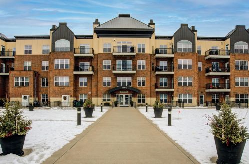 1800 Graham Ave, Saint Paul MN  55116-3289 exterior