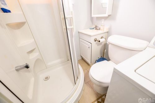 15 Sims Rd, Edison NJ 08817-3034 exterior