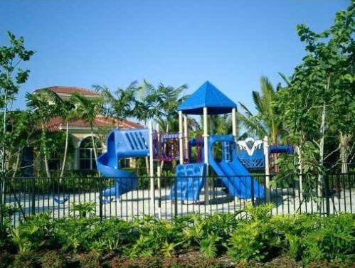 3038 Evergreen Cir, Boynton Beach FL 33426-8652 exterior