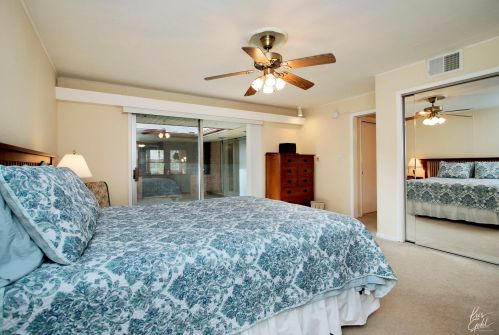 431 Lynn Ter, Waukegan IL 60085-3358 exterior