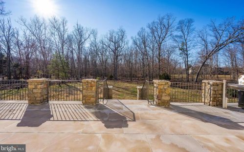 11340 Albermyrtle Rd, Rockville MD exterior