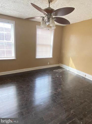 2331 Gerritt St, Philadelphia PA 19147-5821 exterior