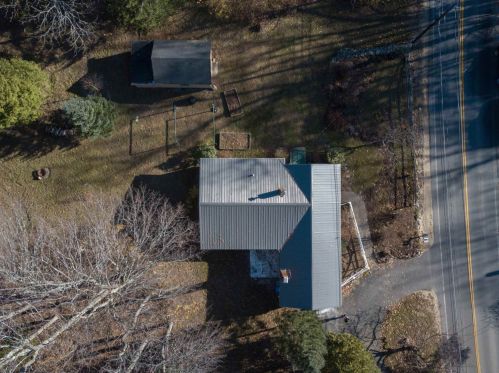 11 Bow Bog Rd, Concord NH 03304-4001 exterior