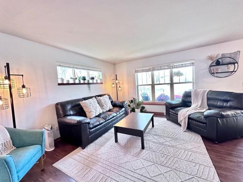 615 Hercules Trl, Madison WI  53718-2931 exterior