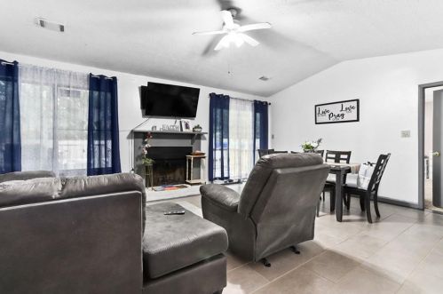 2519 Crumps Landing Rd, Lithonia, GA 30039-4270