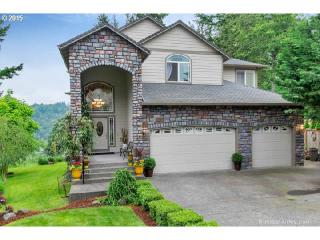 16532 Crest Ct, Portland, OR 97236-6498