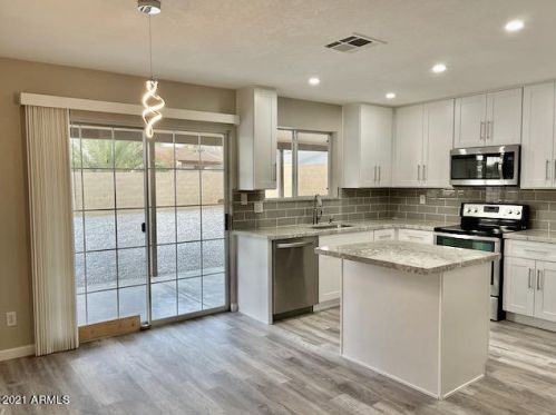 1014 Anderson Dr, Phoenix AZ  85023-2665 exterior