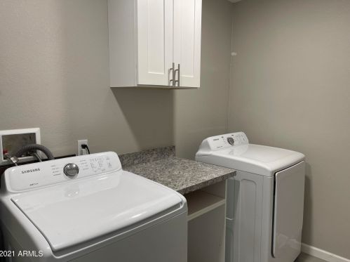 8838 42nd Ave, Phoenix AZ 85053-5306 exterior