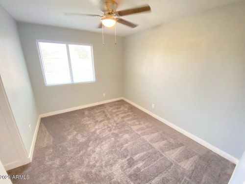 7015 Camelback Rd, Phoenix AZ  85033-1535 exterior