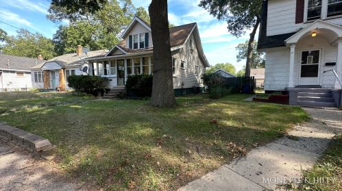 76 Crescent Ave, Meskegon, MI 49444-3066