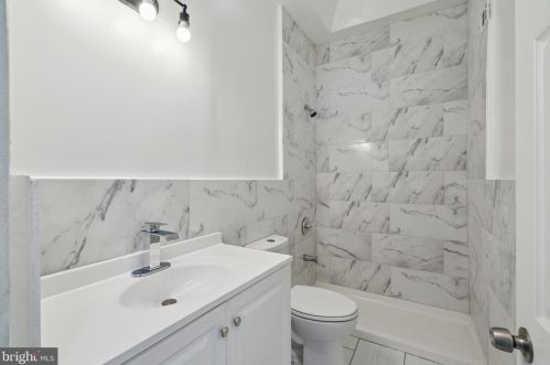 872 66 St, Philadelphia PA 19151-3023 exterior