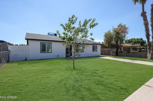 7149 Berkeley Rd, Phoenix, AZ 85035-4522