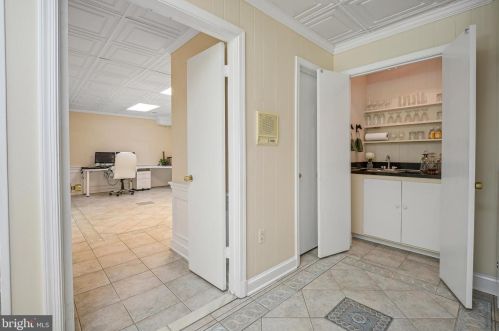 11008 Stanmore Dr, Rockville MD exterior