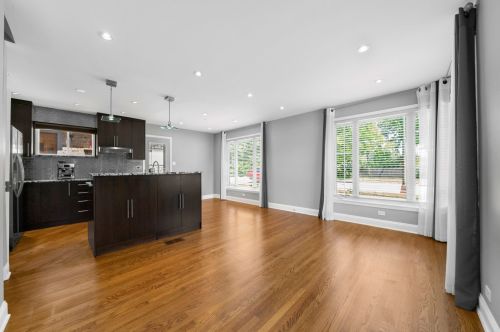 6360 Kedvale Ave, Chicago IL  60629-5016 exterior