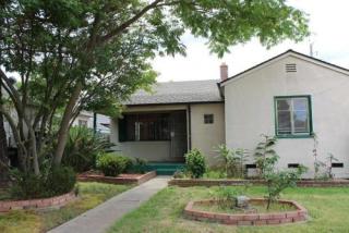 4900 M St, Sacramento CA  95819-4211 exterior