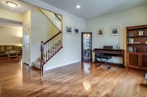 171 Cimarron Dr, Moon Twp, PA 15108-9642