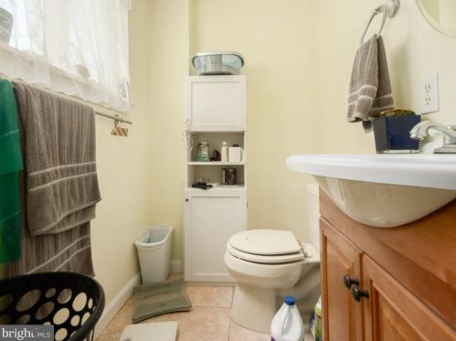 1250 Wilson Rd, Huntingtown MD 20639-9270 exterior