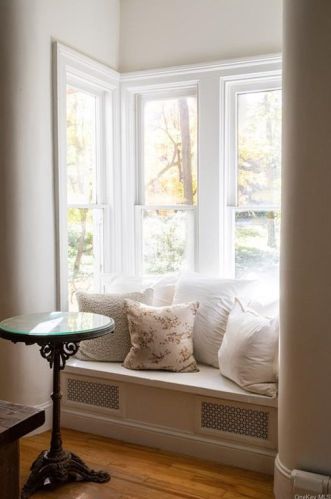 95 Old Post Rd, Red Hook NY 12571-2219 exterior